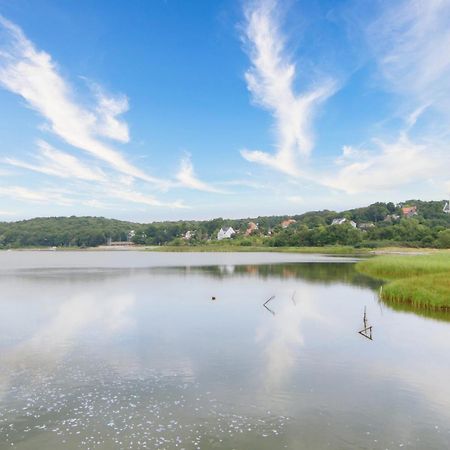 Ferienwohnung Mit Balkon Und Meerblick - Ferienresidenz Zwei Bodden Fewo 1-4 Lietzow エクステリア 写真